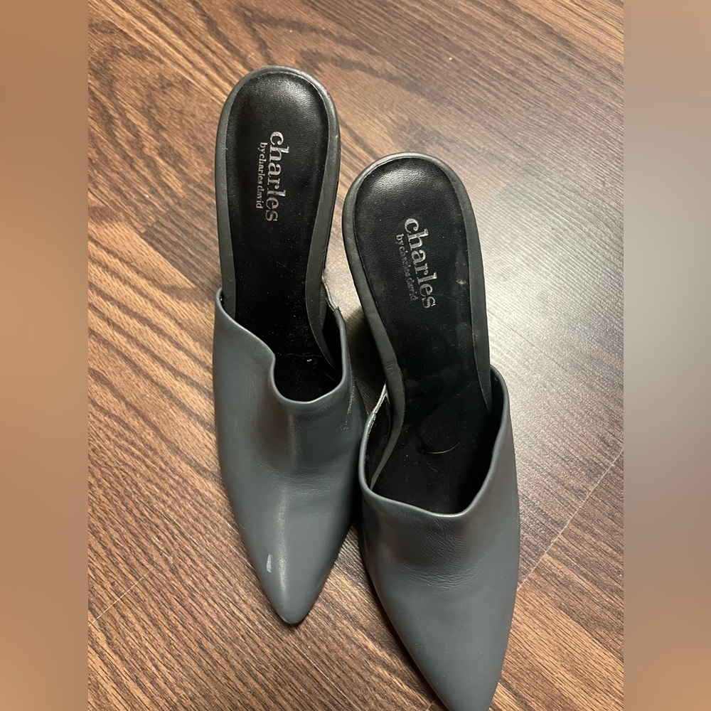 Never Worn - image 1